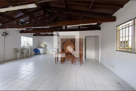 Apartamento para alugar com 90m², 2 quartos e 1 vagaÁrea comum - Salão de festas