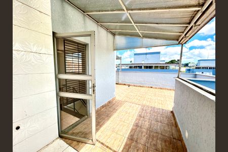 Apartamento para alugar com 90m², 2 quartos e 1 vagaÁrea de Serviço