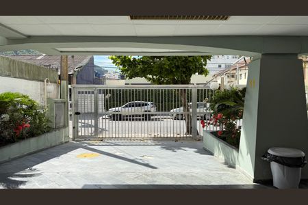 Apartamento para alugar com 77m², 2 quartos e 1 vagaFachada