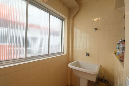 Apartamento para alugar com 77m², 2 quartos e 1 vagaÁrea de Serviço