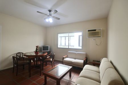 Sala de apartamento para alugar com 2 quartos, 77m² em Tortuga, Guarujá