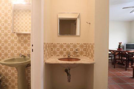 Apartamento para alugar com 77m², 2 quartos e 1 vagaBanheiro Social