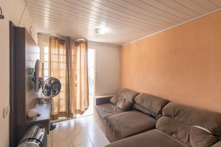 Sala de casa para alugar com 2 quartos, 72m² em Cidade Industrial de Curitiba, Curitiba