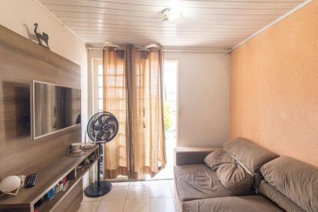 Sala de casa para alugar com 2 quartos, 72m² em Cidade Industrial de Curitiba, Curitiba