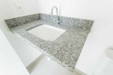 Apartamento à venda com 26m², 1 quarto e sem vaga Apartamento à venda com 26m², 1 quarto e sem vagaBanheiro da Suíte