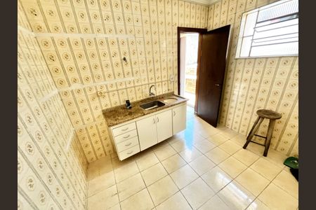 Cozinha de casa para alugar com 1 quarto, 40m² em Jardim Franca, São Paulo