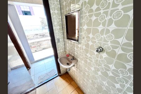 Casa para alugar com 40m², 1 quarto e sem vaga Casa para alugar com 40m², 1 quarto e sem vagaBanheiro