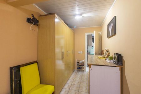 Quarto de casa para alugar com 1 quarto, 50m² em Cidade Industrial de Curitiba, Curitiba