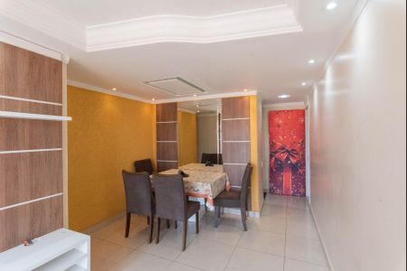 Sala de apartamento para alugar com 3 quartos, 64m² em Jardim Ipaussurama, Campinas