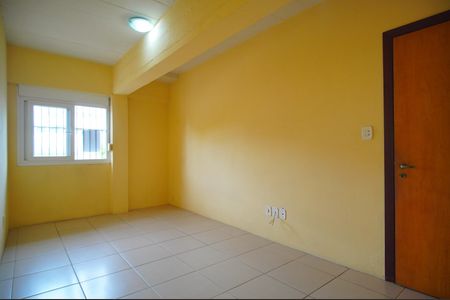 Sala/Quarto de kitnet/studio para alugar com 1 quarto, 30m² em Pátria Nova, Novo Hamburgo