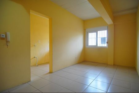 Sala/Quarto de kitnet/studio para alugar com 1 quarto, 30m² em Pátria Nova, Novo Hamburgo