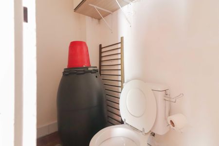 Casa à venda com 200m², 4 quartos e 2 vagasBanheiro Lavanderia