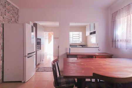 Casa à venda com 200m², 4 quartos e 2 vagasCozinha