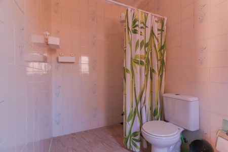 Casa à venda com 200m², 4 quartos e 2 vagasSuíte 2