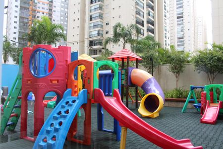 Apartamento à venda com 83m², 2 quartos e 1 vagaPlayground