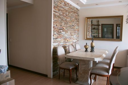 Apartamento para alugar com 92m², 3 quartos e 1 vagaSala