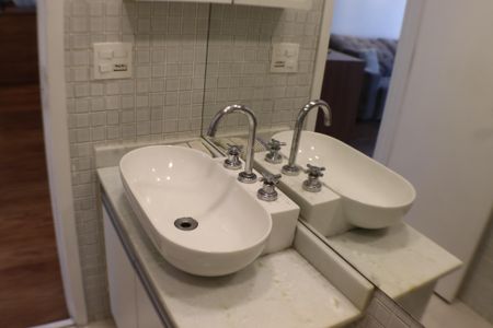 Apartamento para alugar com 50m², 1 quarto e 1 vaga Apartamento para alugar com 50m², 1 quarto e 1 vagaBanheiro