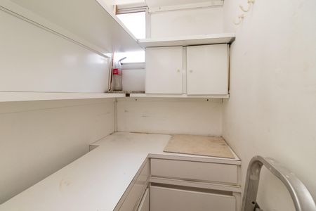 Apartamento à venda com 58m², 2 quartos e 1 vaga Apartamento à venda com 58m², 2 quartos e 1 vagaDespensa