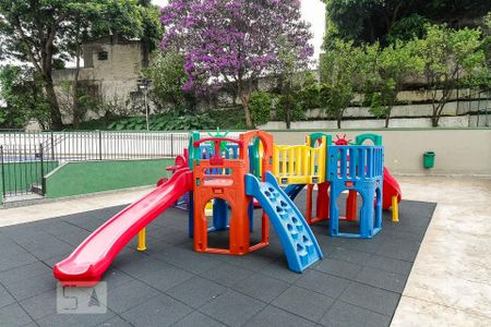 Apartamento à venda com 58m², 2 quartos e 1 vaga Apartamento à venda com 58m², 2 quartos e 1 vagaÁrea comum - Playground