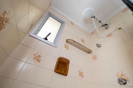 Apartamento à venda com 58m², 2 quartos e 1 vaga Apartamento à venda com 58m², 2 quartos e 1 vagaBanheiro