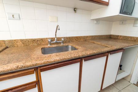 Apartamento à venda com 58m², 2 quartos e 1 vaga Apartamento à venda com 58m², 2 quartos e 1 vagaCozinha