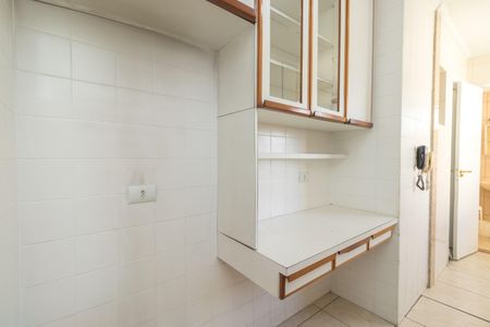 Apartamento à venda com 58m², 2 quartos e 1 vaga Apartamento à venda com 58m², 2 quartos e 1 vagaCozinha