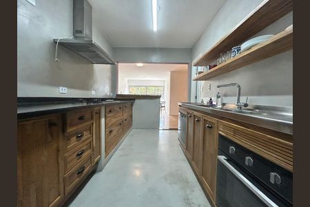 Apartamento à venda com 115m², 4 quartos e 1 vaga Apartamento à venda com 115m², 4 quartos e 1 vagaCozinha