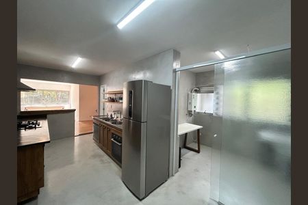 Apartamento à venda com 115m², 4 quartos e 1 vaga Apartamento à venda com 115m², 4 quartos e 1 vagaCozinha