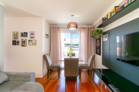 Apartamento para alugar com 64m², 3 quartos e 1 vagaSala