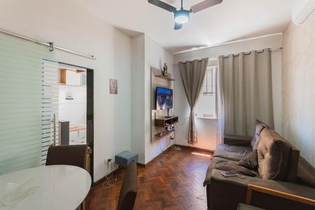 Sala de apartamento à venda com 2 quartos, 70m² em Vila Isabel, Rio de Janeiro