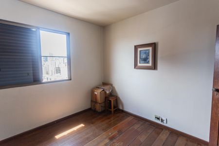 Apartamento à venda com 164m², 4 quartos e 2 vagasSuíte 2