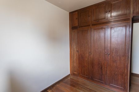 Apartamento à venda com 164m², 4 quartos e 2 vagasQuarto 4