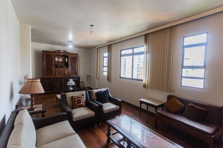 Apartamento à venda com 164m², 4 quartos e 2 vagasSala