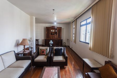 Apartamento à venda com 164m², 4 quartos e 2 vagasSala