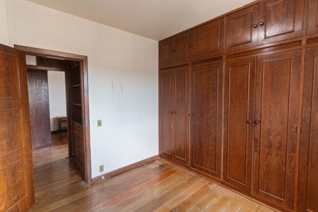 Apartamento à venda com 164m², 4 quartos e 2 vagasSuíte 2