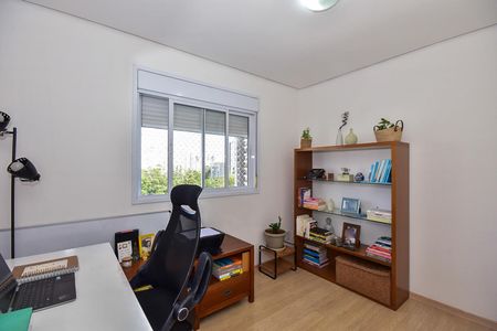 Apartamento à venda com 138m², 3 quartos e 2 vagasSuíte 2