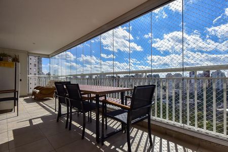 Varanda de apartamento à venda com 3 quartos, 138m² em Vila Andrade, São Paulo