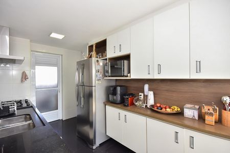 Apartamento à venda com 138m², 3 quartos e 2 vagasCozinha