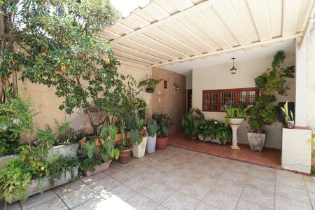 Casa à venda com 92m², 2 quartos e 1 vaga Casa à venda com 92m², 2 quartos e 1 vagaGaragem