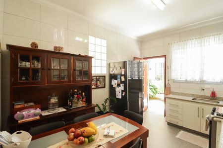 Casa à venda com 92m², 2 quartos e 1 vaga Casa à venda com 92m², 2 quartos e 1 vagaCozinha