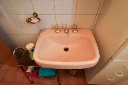 Casa à venda com 92m², 2 quartos e 1 vaga Casa à venda com 92m², 2 quartos e 1 vagaBanheiro