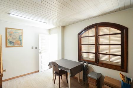 Casa à venda com 92m², 2 quartos e 1 vaga Casa à venda com 92m², 2 quartos e 1 vagaQuarto Externo