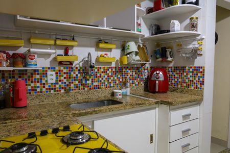 Casa de condomínio à venda com 204m², 3 quartos e 1 vagaCozinha - 1º Pavimneto