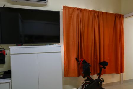 Casa de condomínio à venda com 204m², 3 quartos e 1 vagaQuarto Suíte - 2º Pavimento