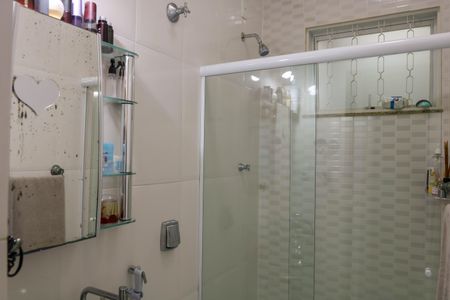 Casa de condomínio à venda com 204m², 3 quartos e 1 vagaBanheiro  - 1º Pavimento
