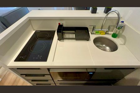 Studio para alugar com 26m², 1 quarto e sem vaga Studio para alugar com 26m², 1 quarto e sem vagaCozinha