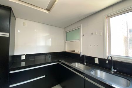 Apartamento para alugar com 175m², 4 quartos e 2 vagasCozinha