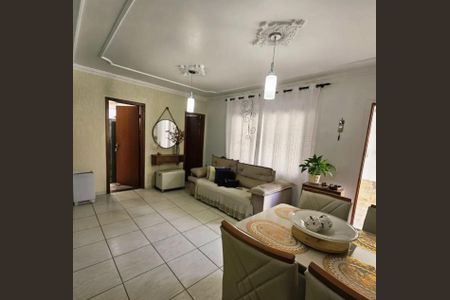 Foto 01 de casa à venda com 3 quartos, 111m² em São Sebastião, Belo Horizonte