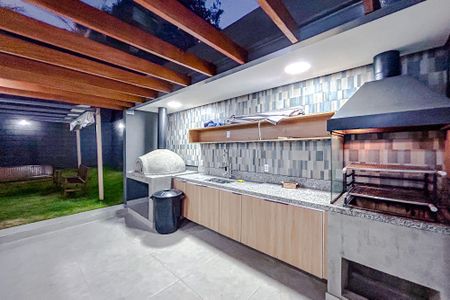 Apartamento para alugar com 30m², 2 quartos e sem vagaÁrea comum - Churrasqueira