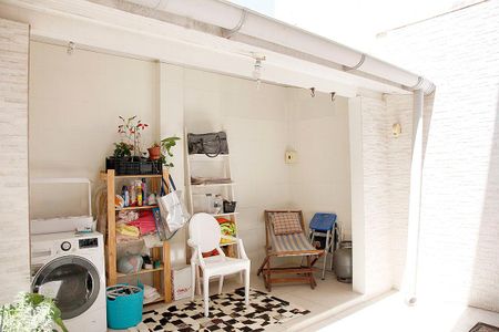 Apartamento à venda com 72m², 2 quartos e sem vagaPátio / Área de Serviço